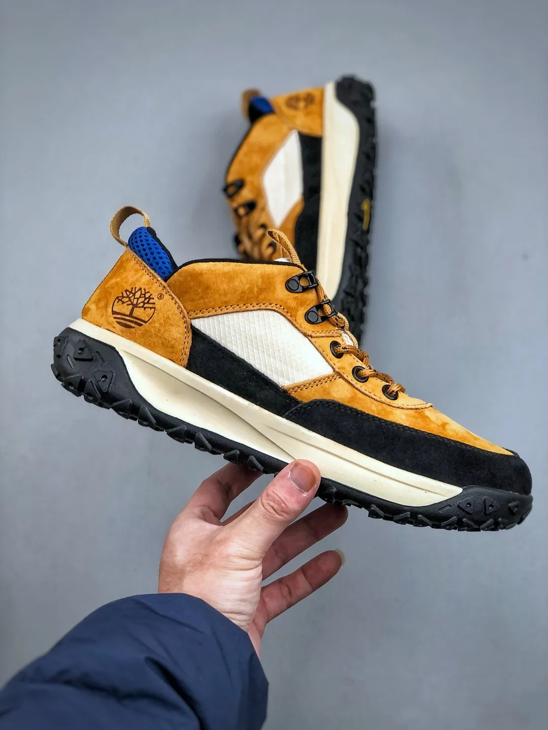 Welfare special offer 💰360 New arrivals 🚀Timberland Timberland outdoor low-top casual shoes series Guangdong factory quality Original box original packaging 25ss new fashion trend matching The fabric is made of Italian 🇮🇹 top matte fine-grained cowhide with anti-odor and anti-corrosion genuine leather latex insoles to give you a perfect wearing experience High quality and durable, a must-have for sportsmen Specially designed to not look handsome High-quality and first-class foot feel Size: 39-44